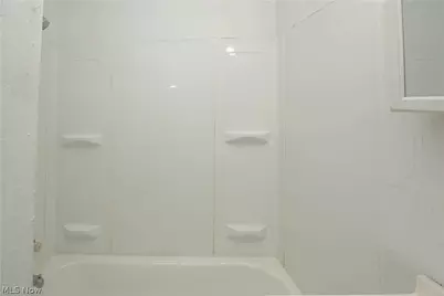 2202 5th Street NE, Canton, OH 44704 - Photo 18