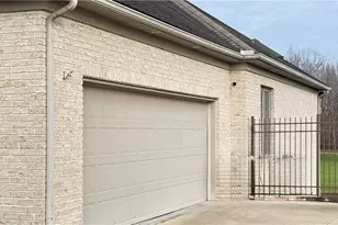 3474 Churchill Downs, Stow, OH 44224 - Photo 4