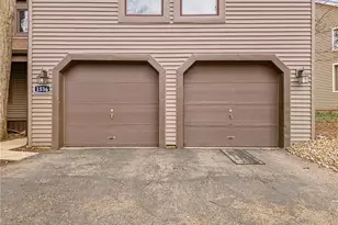 1536 Baycrest Dr NW, Canton, OH 44708 - Photo 6