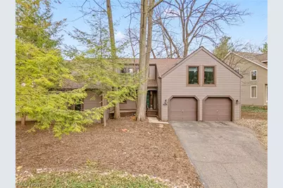 1536 Baycrest Drive NW, Canton, OH 44708 - Photo 1