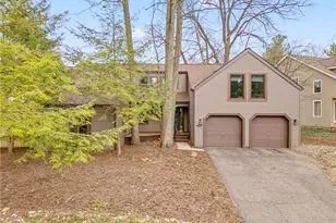 1536 Baycrest Dr NW, Canton, OH 44708 - Photo 1