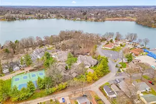 1536 Baycrest Dr NW, Canton, OH 44708 - Photo 2