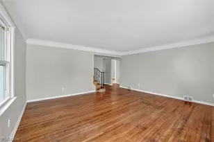 1851 Beverly Hills Dr, Euclid, OH 44117 - Photo 4