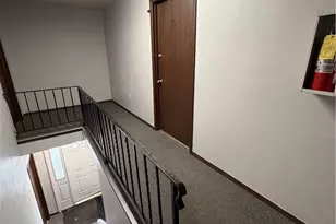 249 Folsom St, Champion, OH 44483 - Photo 2