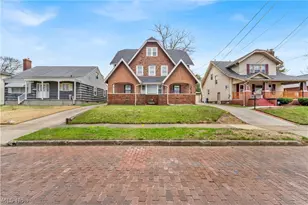 967 Oakland Ave, Akron, OH 44310 - Photo 2