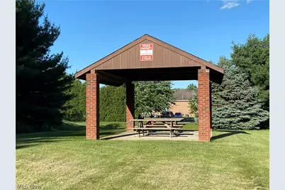 1420 Reimer Road #D, Wadsworth, OH 44281 - Photo 4