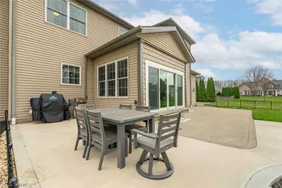 6607 Woodbridge Circle NW, Massillon, OH 44646 - Photo 10