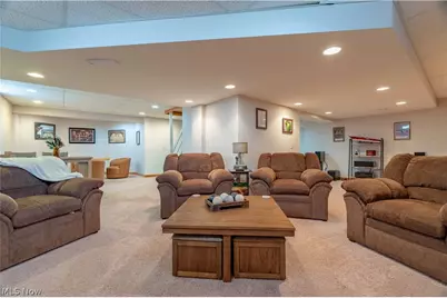 6607 Woodbridge Circle NW, Massillon, OH 44646 - Photo 46