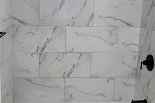 1222 E 172nd St, Loveland, OH 44119 - Photo 2