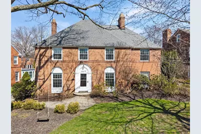 22275 Calverton Road, Huber Heights, OH 44122 - Photo 1