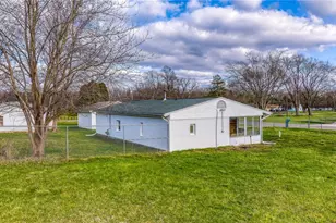 4321 30th St NE, Canton, OH 44705 - Photo 6