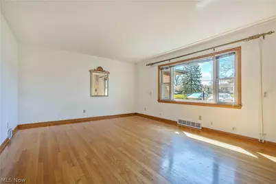 155 Moore Road, Akron, OH 44319 - Photo 2