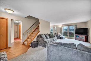 5704 Halwick Dr, Ravenna, OH 44266 - Photo 30