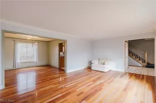 5875 Deepwood Trail, Solon, OH 44139 - Photo 6