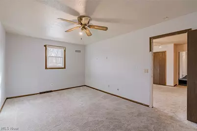 5875 Deepwood Trail, Solon, OH 44139 - Photo 28