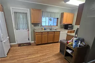 331 Main St, Pleasant City, OH 43772 - Photo 8