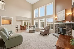 10483 Belmeadow Dr, Twinsburg, OH 44087 - Photo 12