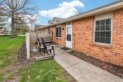 35965 Westminister Avenue, North Ridgeville, OH 44039 - Photo 2