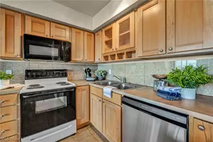 2222 Detroit Ave, Loveland, OH 44113 - Photo 10