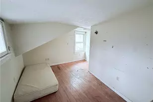 1282 Sawyer Ave, Akron, OH 44310 - Photo 22