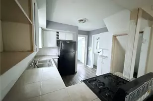 1282 Sawyer Ave, Akron, OH 44310 - Photo 12