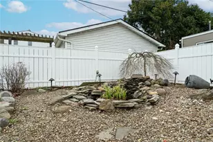 2135 Riverside Dr, Oakwood, OH 44107 - Photo 42