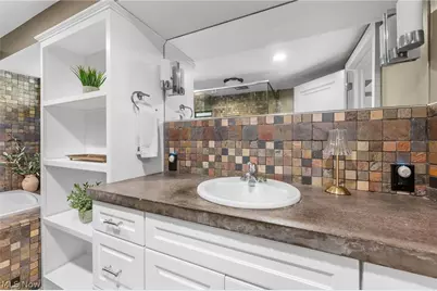 2135 Riverside Drive, Oakwood, OH 44107 - Photo 36