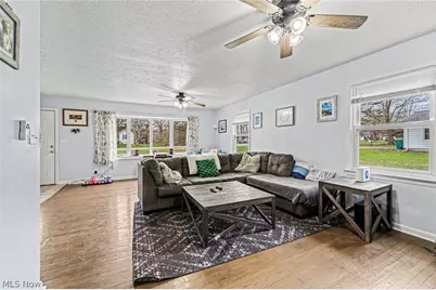 7714 Hopkins Road, Mentor, OH 44060 - Photo 2