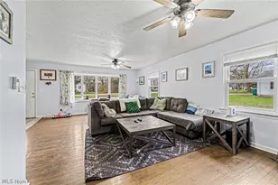 7714 Hopkins Rd, Mentor, OH 44060 - Photo 2