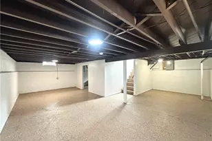 5341 Hollywood Ave, Maple Heights, OH 44137 - Photo 12