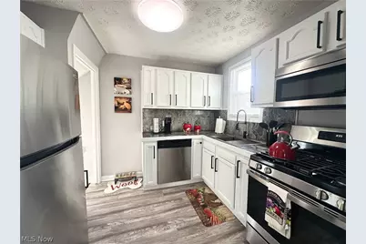 5341 Hollywood Avenue, Maple Heights, OH 44137 - Photo 4