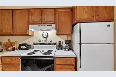 1123 Redtail Hawk #1, Boardman, OH 44512 - Photo 12