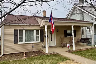 331 St Clair Ave, Cadiz, OH 43907 - Photo 2