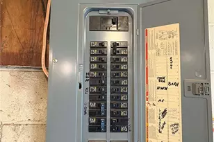 331 St Clair Ave, Cadiz, OH 43907 - Photo 16