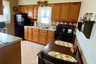 331 St Clair Ave, Cadiz, OH 43907 - Photo 10