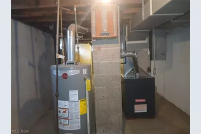 1010 Burlington Street, Youngstown, OH 44510 - Photo 18