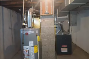 1010 Burlington St, Youngstown, OH 44510 - Photo 18