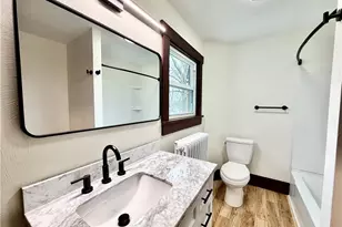 559 Jackson St, Hubbard, OH 44425 - Photo 18