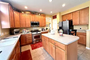 6062 White Tail Ln, Lorain, OH 44053 - Photo 6
