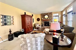 6062 White Tail Ln, Lorain, OH 44053 - Photo 8