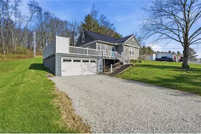 64044 Mulberry Street, Cambridge, OH 43725 - Photo 4