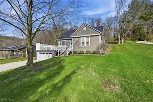 64044 Mulberry St, Cambridge, OH 43725 - Photo 2