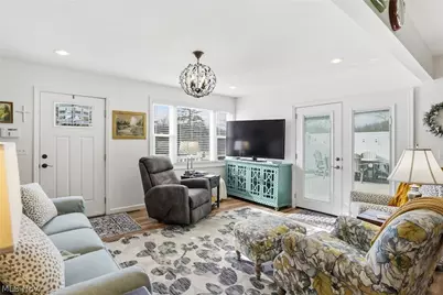 64044 Mulberry Street, Cambridge, OH 43725 - Photo 14