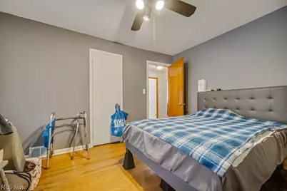 8023 Ivandale, Parma, OH 44129 - Photo 8