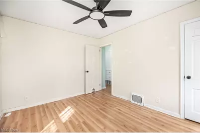 1293 Tioga Avenue, Akron, OH 44305 - Photo 10