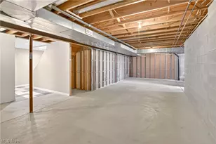 218 Wells Ct, Euclid, OH 44132 - Photo 30