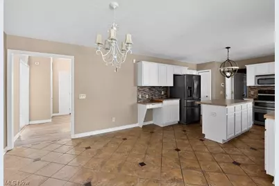 6740 Bridgestone Circle NE, Canton, OH 44721 - Photo 10