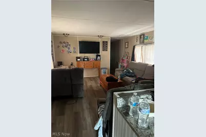 308 Bedford Avenue, Cambridge, OH 43725 - Photo 4