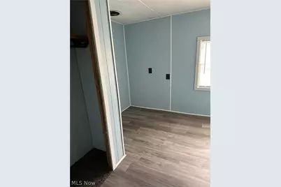 308 Bedford Avenue, Cambridge, OH 43725 - Photo 14