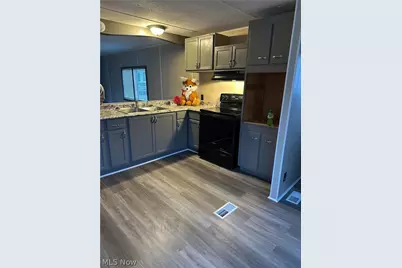 308 Bedford Avenue, Cambridge, OH 43725 - Photo 16